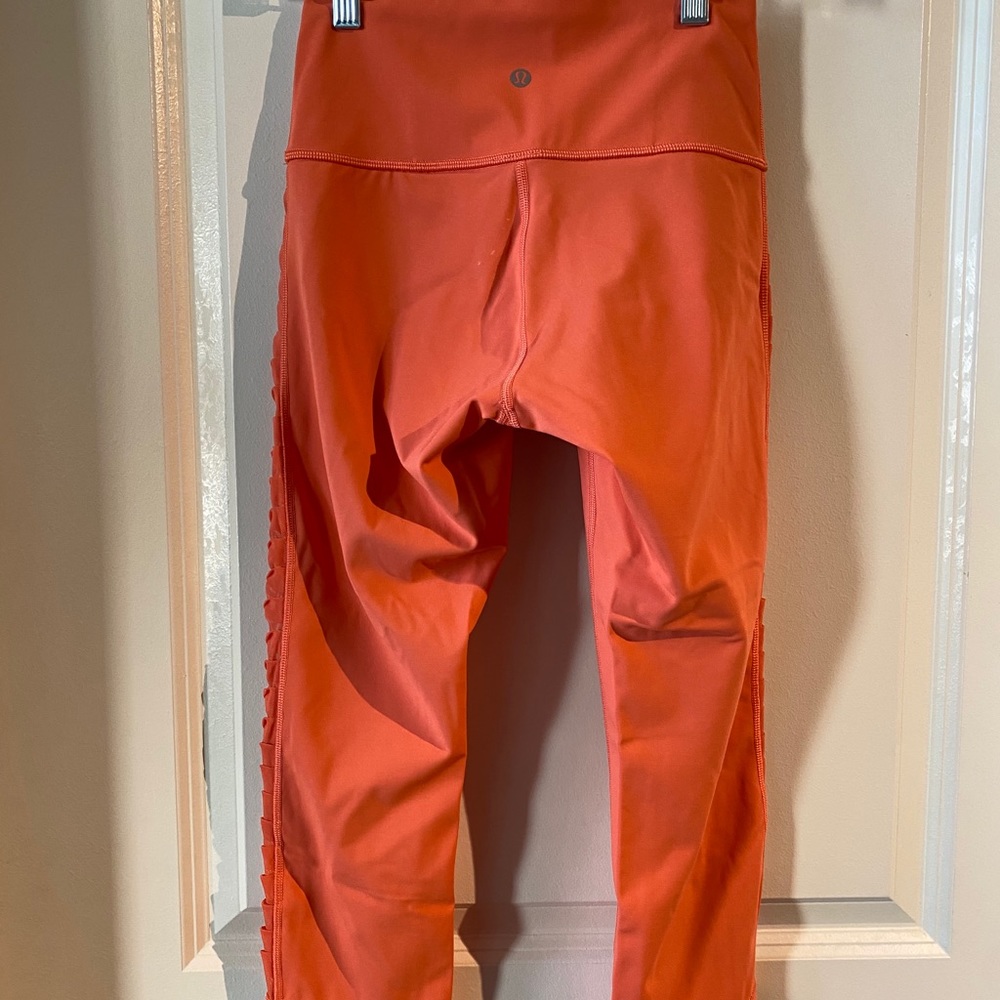 Lululemon cropped leggings